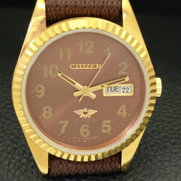 Vintage 1990 Citizen Automatic Mens Gold Watch W/daydate & Brown accents - Picture 4 of 10